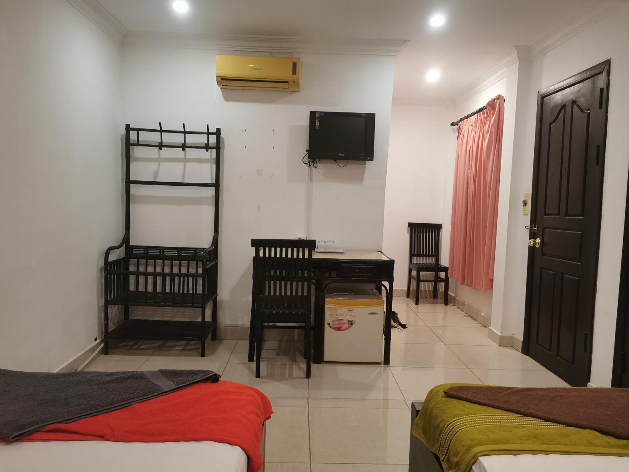 Central Backpacker Siem Reap Dış mekan fotoğraf