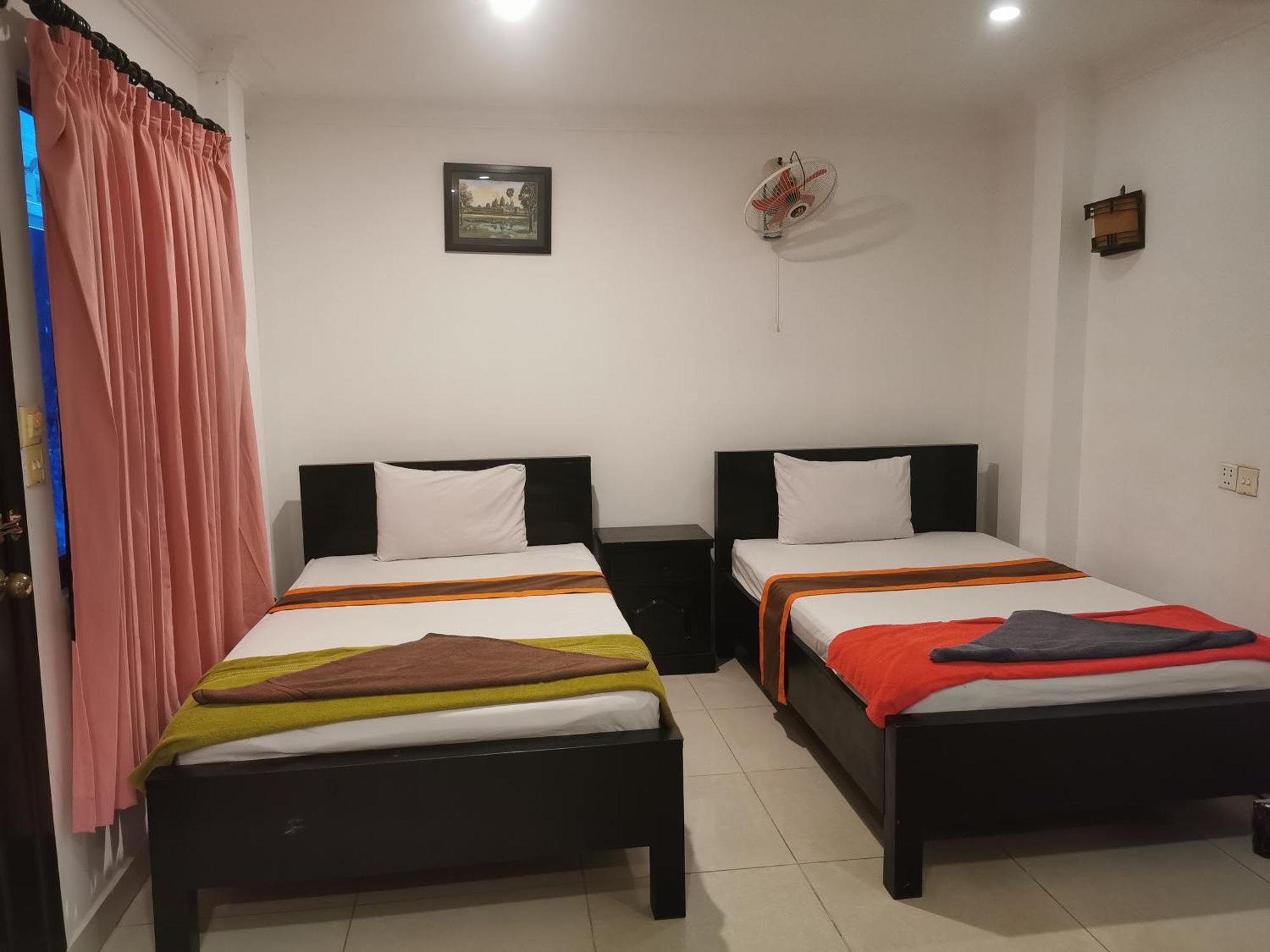 Central Backpacker Siem Reap Dış mekan fotoğraf